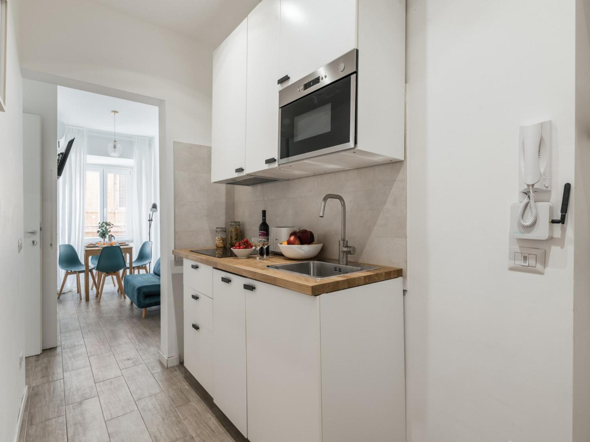 Apartamento The Rent - Three-room Near The Colosseum Roma
